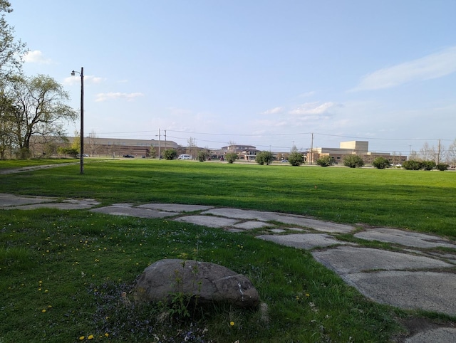 582 W Dresser Rd, Dekalb, IL 60115
