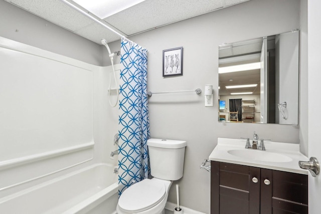 1462 Belle Haven Dr, Grayslake, IL 60030 - bathroom with toilet, vanity, shower / bath combination with curtain, and a drop ceiling