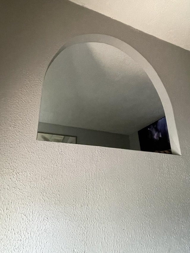 122 Deerpath Rd, Matteson, IL 60443 - detailed view of arched walkways
