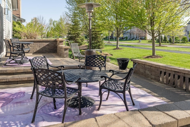825 Canton Dr, Oswego, IL 60543 - view of patio / terrace