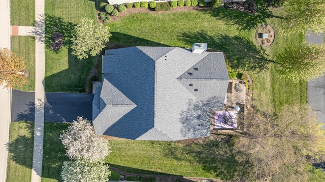 825 Canton Dr, Oswego, IL 60543 - aerial view