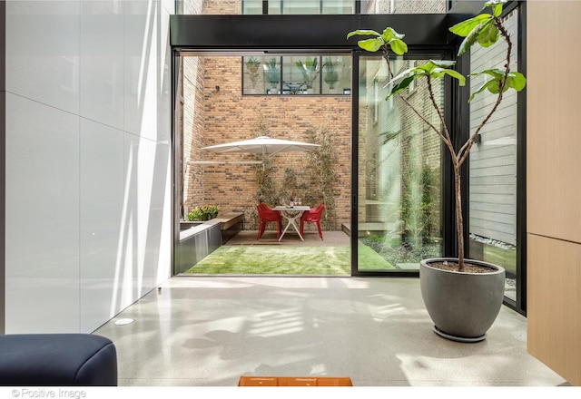 1833 W Evergreen Ave, Chicago, IL 60622 - doorway with brick wall and a towering ceiling