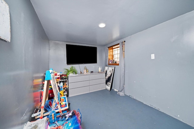 1314 S 59th Ct, Cicero, IL 60804 - recreation room with finished concrete flooring