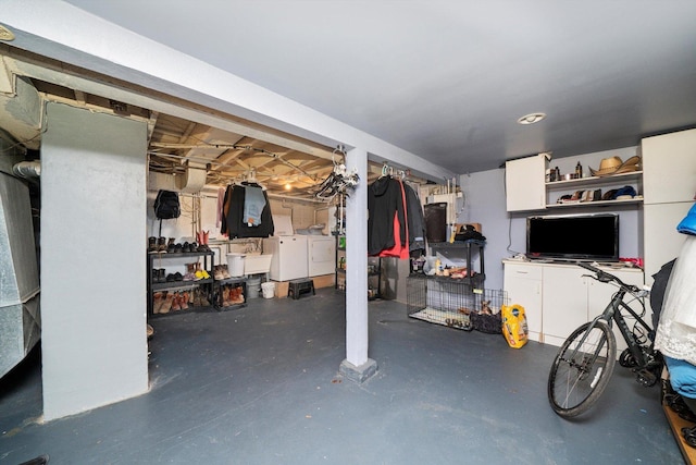 1314 S 59th Ct, Cicero, IL 60804 - unfinished basement with separate washer and dryer