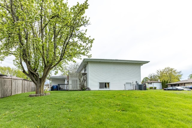 750 Evergreen Ln, Bartlett, IL 60103 - view of side of property with central AC