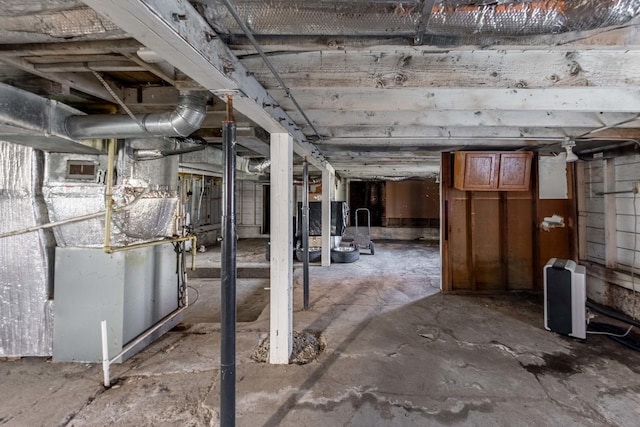 view of unfinished basement
