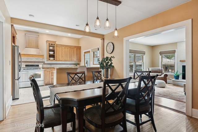 122 Logan Ave, Geneva, IL 60134 - dining area featuring light wood-style flooring and recessed lighting