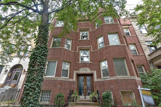 view of building exterior
