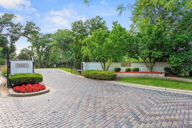 3525 Cass Ct Unit 409, Oak Brook, IL 60523 - photo 2