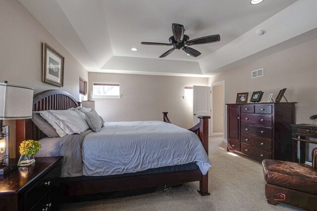 full bathroom featuring baseboards and a shower stall