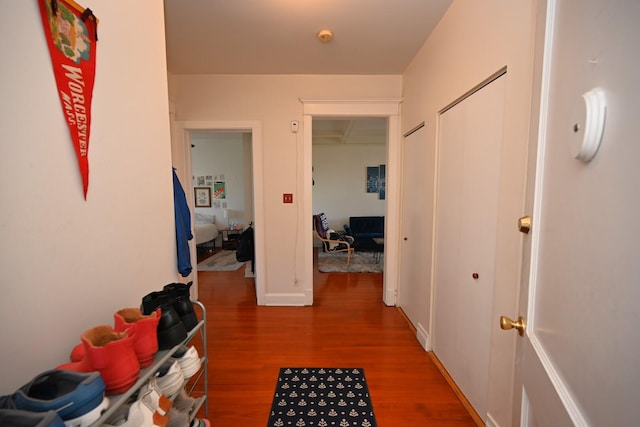 925 E 61st St Unit 3, Chicago, IL 60637 - hall featuring wood finished floors
