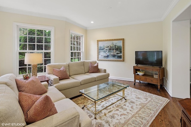 living room with crown molding, recessed lighting, baseboards, and dark wood-type flooring