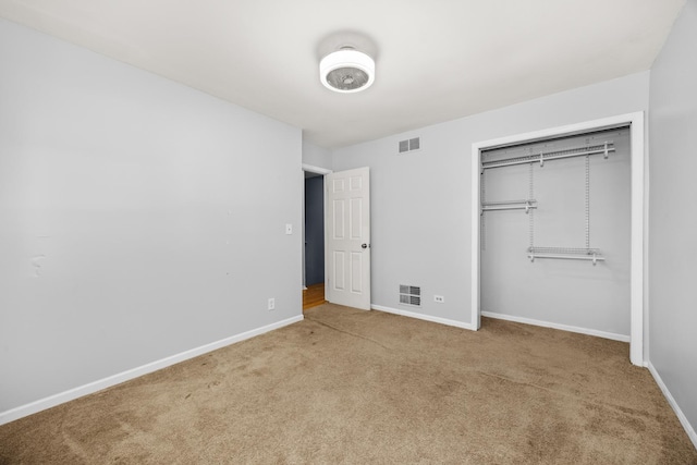 28W521 Donald Ave, West Chicago, IL 60185 - unfurnished bedroom with carpet and a closet