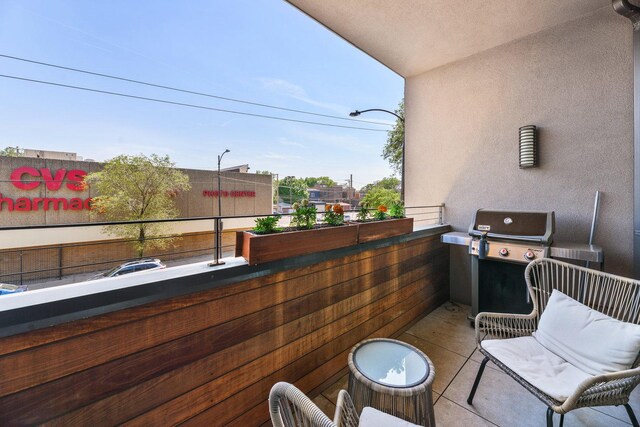 2424 W Chicago Ave Unit 203, Chicago, IL 60622 - balcony with a grill
