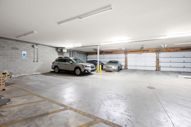 2424 W Chicago Ave Unit 203, Chicago, IL 60622 - parking garage with concrete block wall