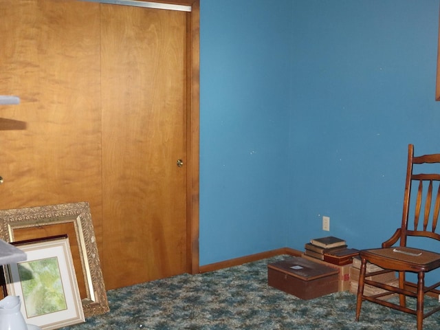 1605 Sharon Rd, Streator, IL 61364 - sitting room featuring carpet