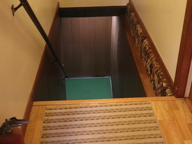 1605 Sharon Rd, Streator, IL 61364 - view of stairway