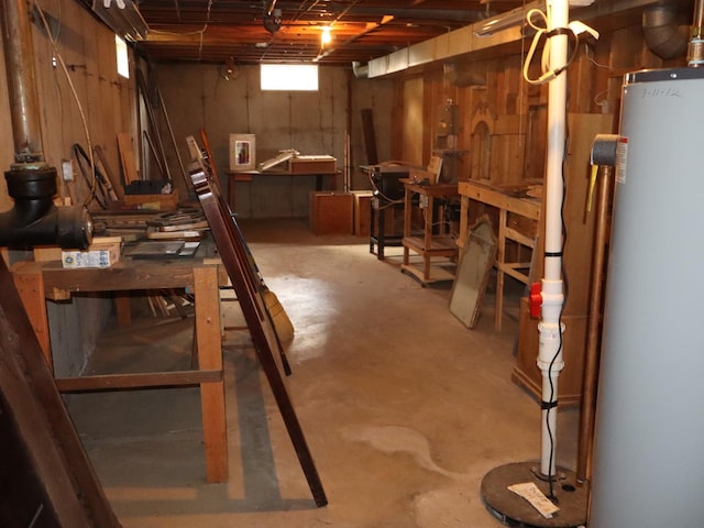 1605 Sharon Rd, Streator, IL 61364 - below grade area featuring water heater