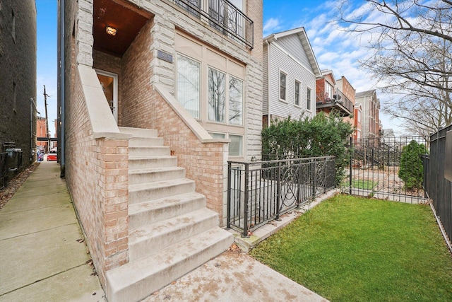 2515 W Harrison St Unit 1, Chicago, IL 60612 - doorway to property with fence