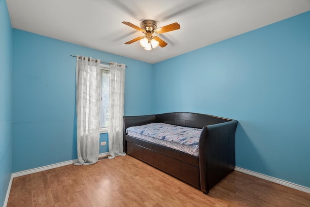 387 Coventrey Ct Unit 0, Clarendon Hills, IL 60514 - bedroom with wood finished floors, baseboards, and a ceiling fan