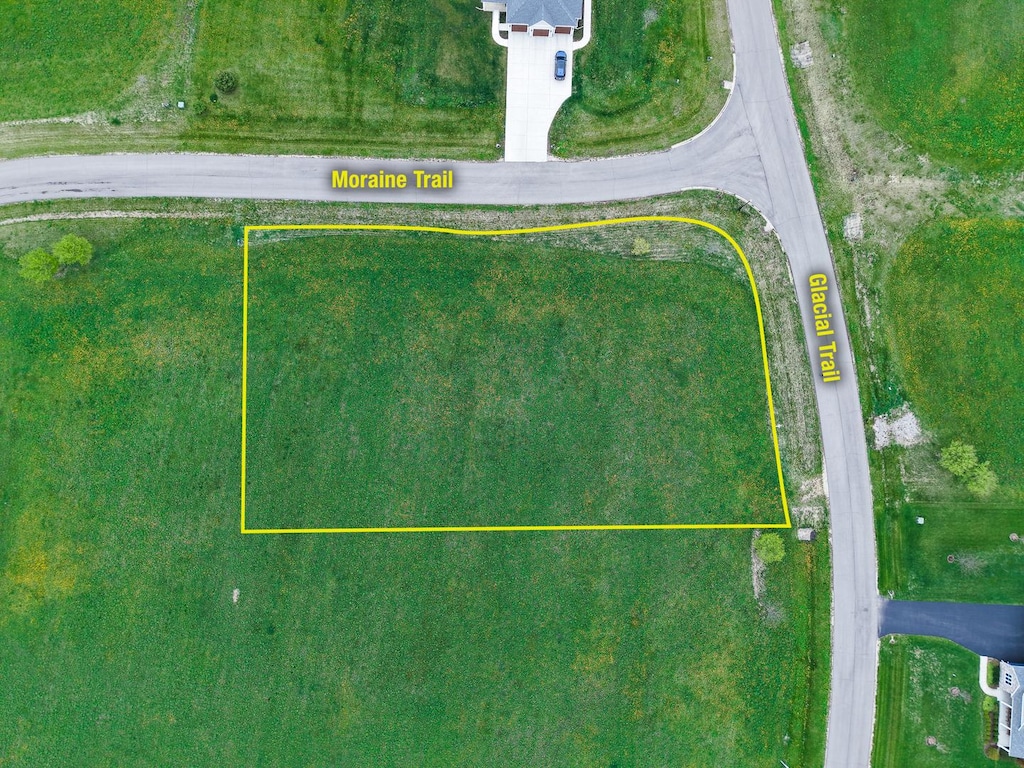 4708 Glacial Trl, Ringwood, IL 60072