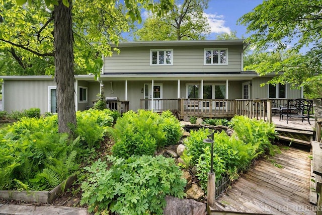 43W542 Thornapple Tree Rd, Sugar Grove, IL 60554 - view of front of home featuring a deck