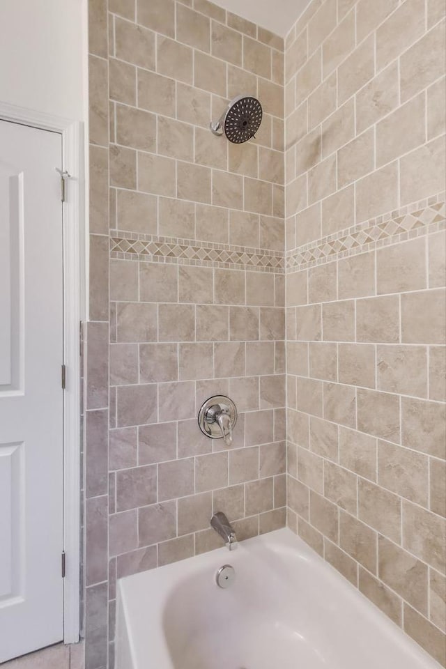 7955 S Paxton Ave, Chicago, IL 60617 - bathroom featuring  shower combination
