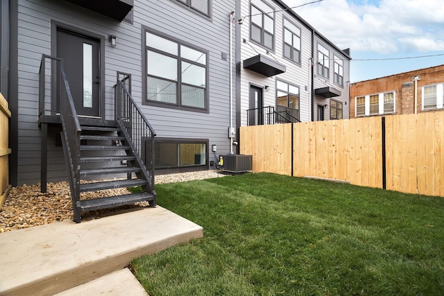 3444 N Central Ave, Chicago, IL 60634 - view of yard with entry steps