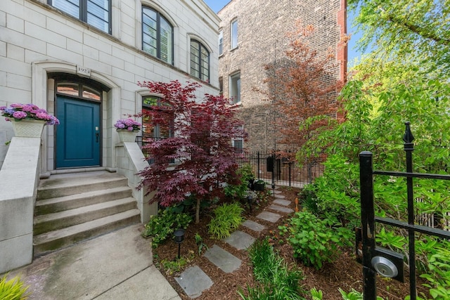 1924 N Wolcott Ave, Chicago, IL 60622 - property entrance featuring fence