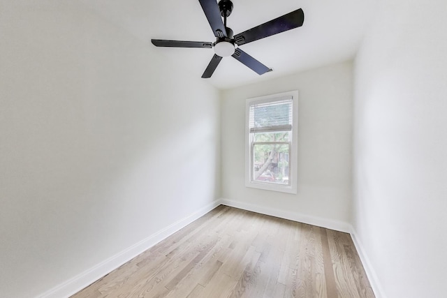 2437 W Taylor St, Chicago, IL 60612 - empty room featuring light wood-style flooring and a ceiling fan