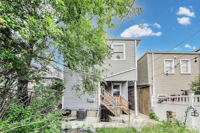 2437 W Taylor St, Chicago, IL 60612 - rear view of house
