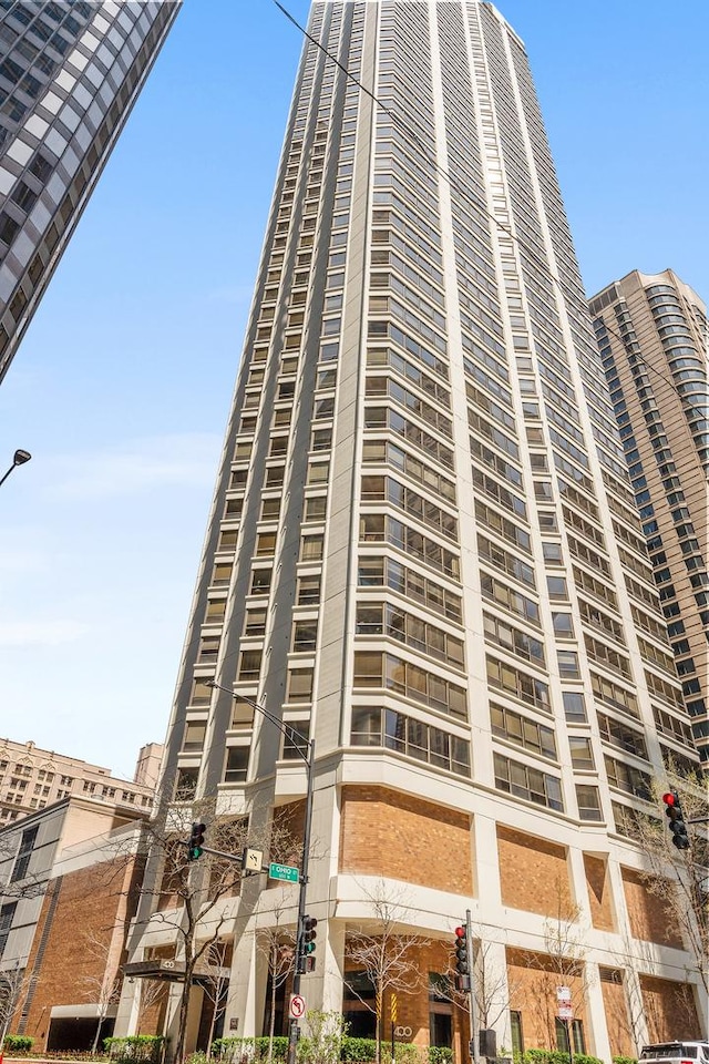 400 E Ohio St Unit 3203, Chicago, IL 60611 - view of building exterior