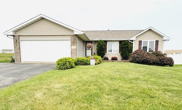 753 Golden Prairie Dr, Davis Junction, IL 61020 - photo 1
