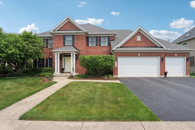 40W612 N Blue Lake Cir, Campton Hills, IL 60175 - photo 1