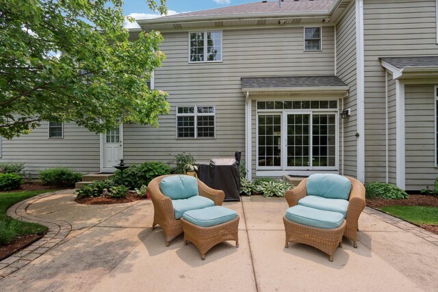 40W612 N Blue Lake Cir, Campton Hills, IL 60175 - photo 42
