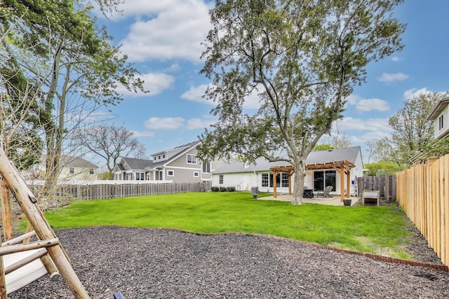 view of yard with a patio