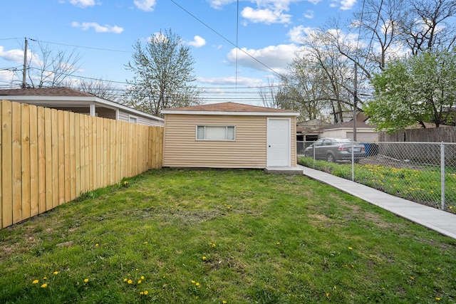 8543 S Laflin St, Chicago, IL 60620 - view of yard with fence and an outdoor structure