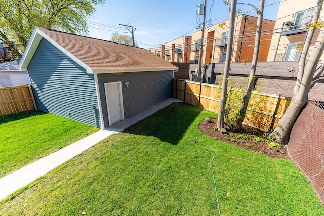4134 W Roscoe St, Chicago, IL 60641 - view of yard