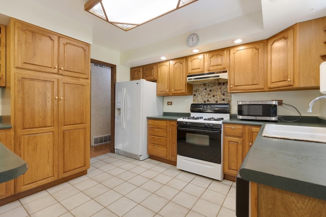 4126 Wildwood Dr, Crystal Lake, IL 60014 - photo 9