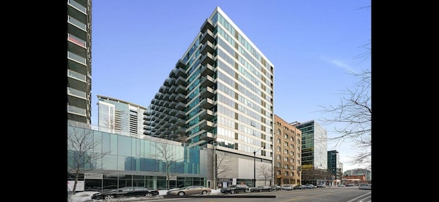 1345 S Wabash Ave Unit 502, Chicago, IL 60605 - view of building exterior
