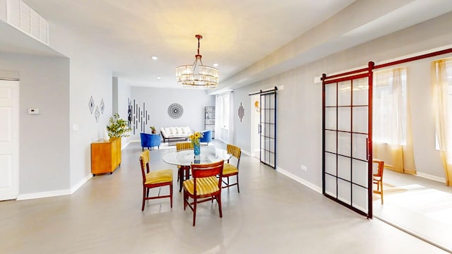 dining space with baseboards, recessed lighting, a chandelier, and a barn door