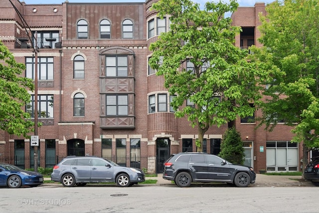 521 N Racine Ave Unit 3, Chicago, IL 60642 - view of building exterior