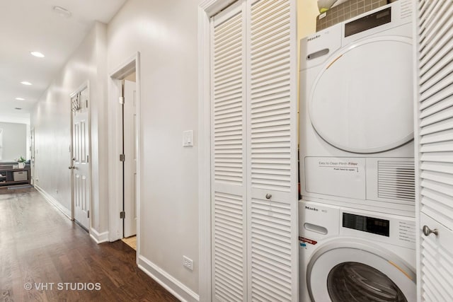 521 N Racine Ave Unit 3, Chicago, IL 60642 - washroom with stacked washer / drying machine, baseboards, dark wood-type flooring, and recessed lighting