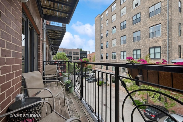 521 N Racine Ave Unit 3, Chicago, IL 60642 - view of balcony