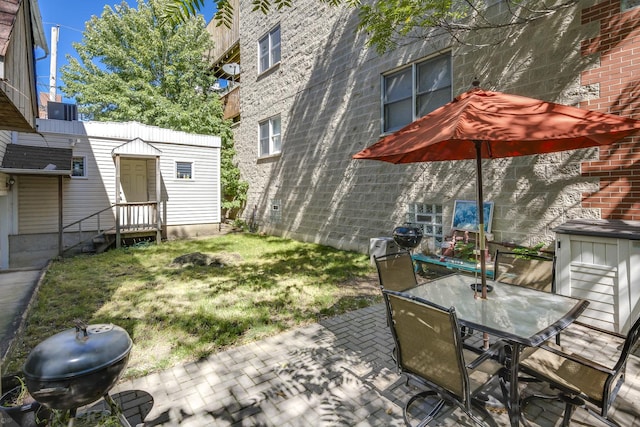 1538 W Fry St, Chicago, IL 60642 - view of yard featuring outdoor dining space and a patio