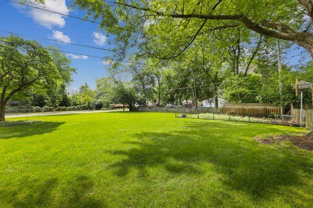 540 N Elizabeth St, Lombard, IL 60148 - photo 7