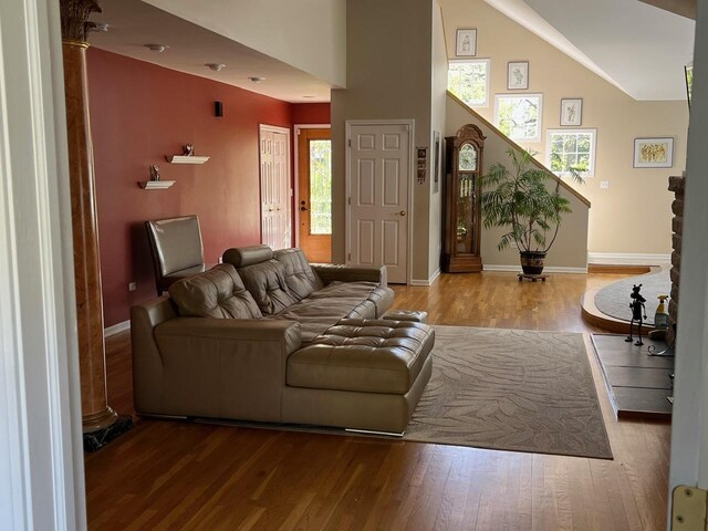 24270 N Forest Dr, Lake Zurich, IL 60047 - living area featuring wood finished floors and baseboards