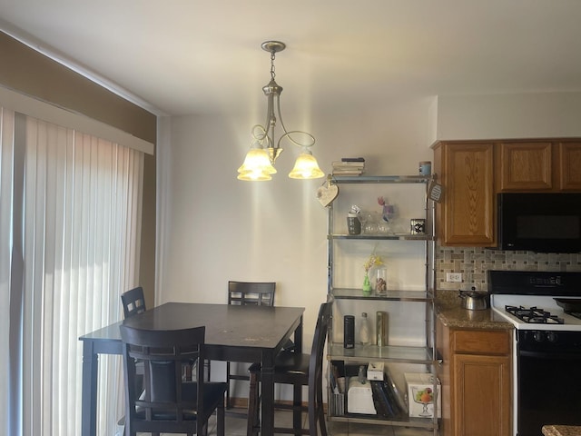4305 W Termunde Dr, Alsip, IL 60803 - dining area with an inviting chandelier