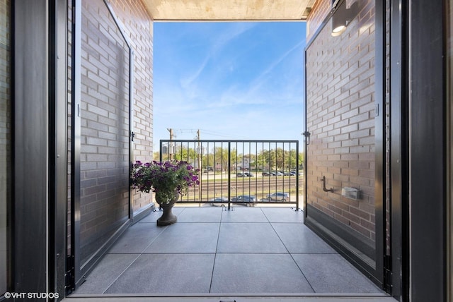 514 Hillgrove Ave Unit 303, Western Springs, IL 60558 - view of balcony