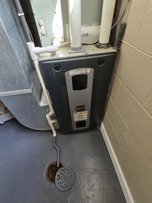 view of utility room